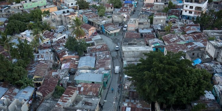 Jenny Torres lamenta de que a una persona que gane RD$5.000 la clasifiquen como clase media