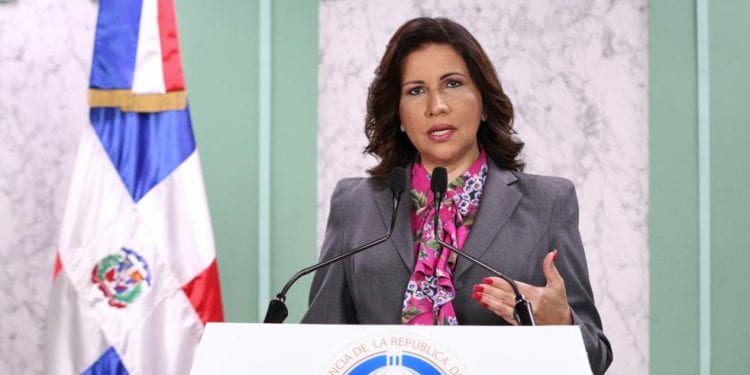 Gobierno depura 1 millón de solicitudes para Quédate en Casa