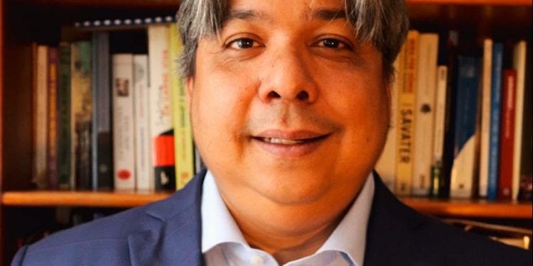 Martín Bretón dice el 60 % trabajadores informales está fuera el programa FASE