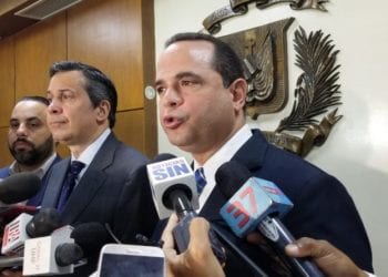 PRM y FP piden JCE convoque audiencia urgente
