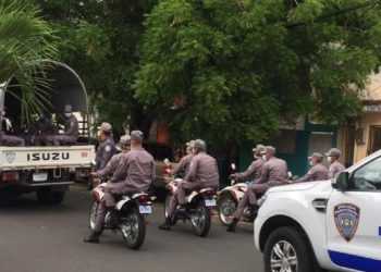 Policía ha detenido a más de 40.000 violadores del distanciamiento social