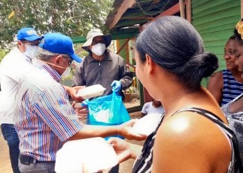 Virgilio Cedano desarrolla labores sociales en sectores de La Altagracia