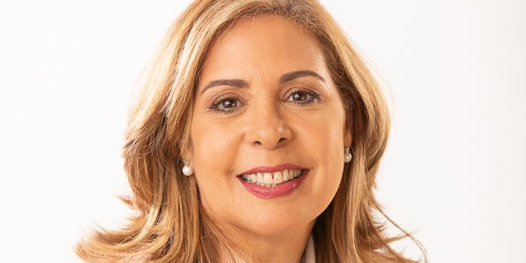Sergia Elena pide más médicos para hospital de La Vega