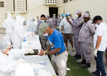 Desinfectan cárcel La Victoria tras muerte de tres reclusos por sospecha de Covid-19