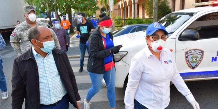 Plan Social y gobernación reparten miles de raciones alimenticias en San Cristóbal