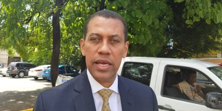 Gómez Mazara solicita al PEPCA investigue a Gonzalo Castillo