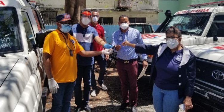 SNS distribuye ambulancias para fortalecer traslado pacientes COVID-19