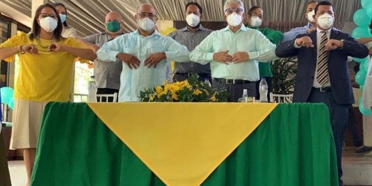 Eduardo Estrella es candidato a senador de Alianza País