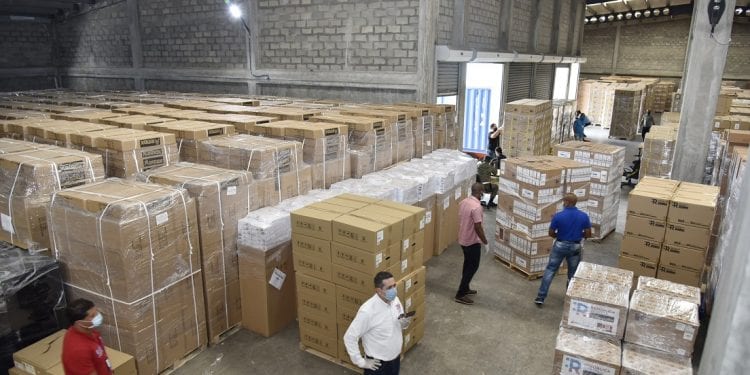 MINERD está listo para continuar entrega de equipos electrónicos en las escuelas