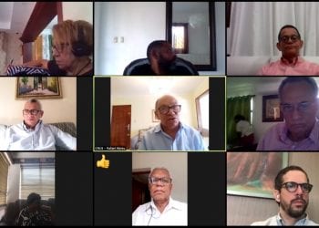 Empresarios y sindicalistas fijan posiciones sobre fondos de pensiones ante el Senado