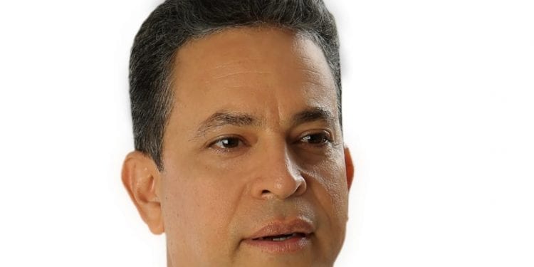 Secretario del PRD sostiene Peña Gómez no fue presidente por que murió, no por que era negro