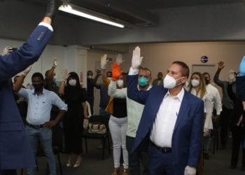 Luis Abinader juramenta en el PRM a 5 regidores y a dirigentes de otros partidos