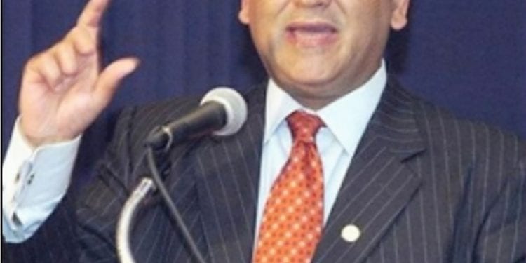 Iván García plantea razones para urgente reapertura del comercio