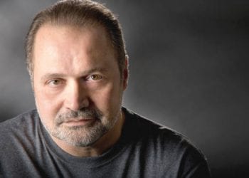 Se desata conflicto por cobro de derechos audiovisuales