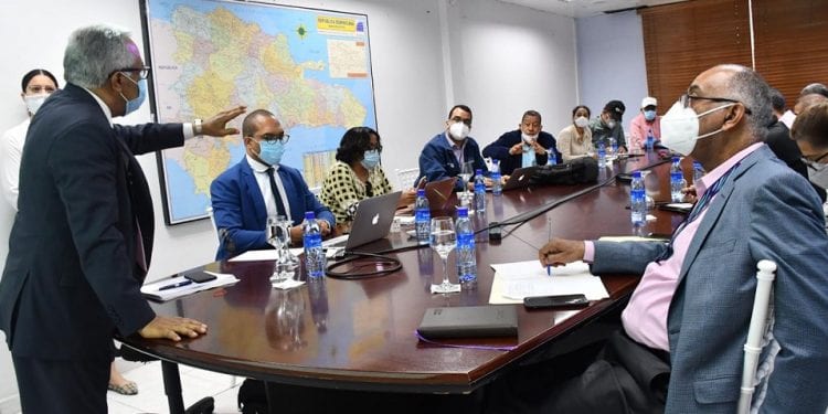 Intervienen desde hoy barrios de la capital y tres provincias en busca de infectados con el COVID-19