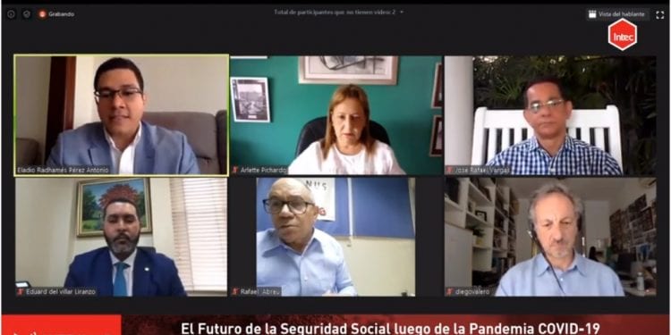 Senador plantea Estado tenga participación económica en el sistema de pensiones