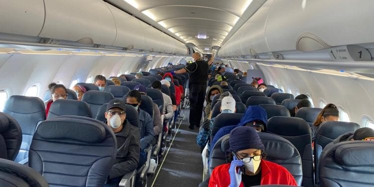 Spirit Airline ayuda en retorno humanitario a miles varados en Estados Unidos