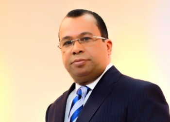 Editorial Fonolibro lanza audiolibro de Euri Cabral sobre Juan Luis Guerra y 4-40.