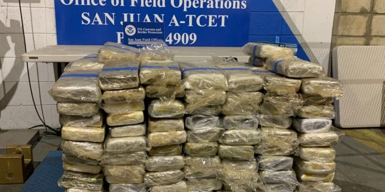 Confiscan 223 kilos cocaína escondidas en contenedor Ferry