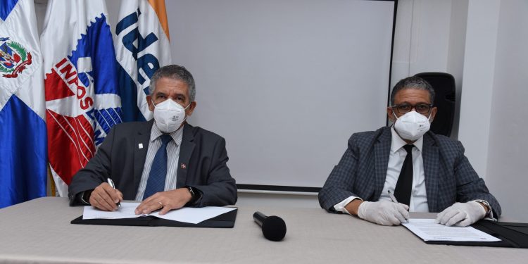 IDEICE e INPOSDOM firman convenio para la recepción y entrega de material educativo en distintas partes del país