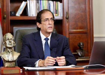 UNESCO y el Gobierno ponen a circular libro Periodismo, noticias falsas y desinformación“