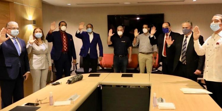 Gonzalo: “Desde hace más de 45 días estamos arriba en la mayoría de las encuestas“