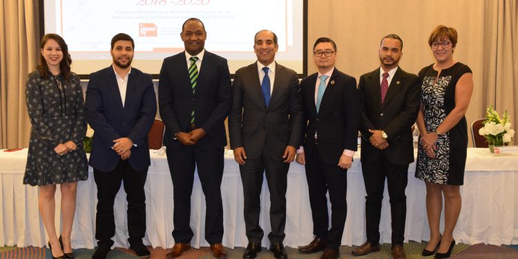Cámara TIC presenta perspectivas de la tecnología digital en RD ante pandemia Covid-19