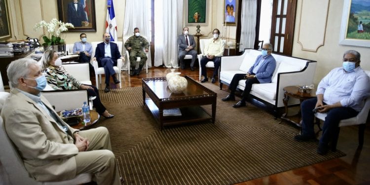 Gobierno apretará medidas ante incremento de pacientes con COVID-19