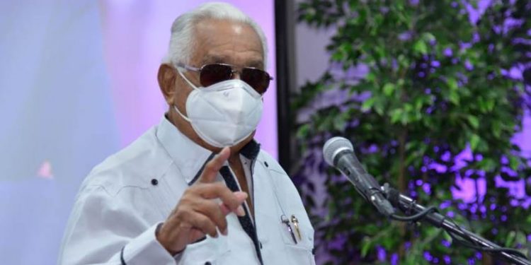 Euclides Gutiérrez Félix pondera cualidades de Gonzalo Castillo