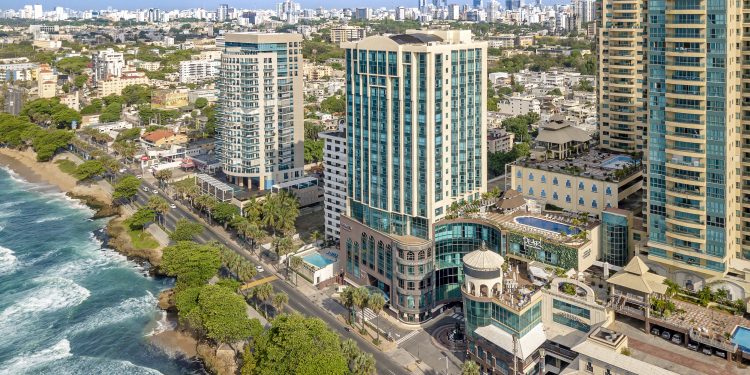 Catalonia Santo Domingo anuncia re-apertura y nuevos protocolos de limpieza post Covid-19.