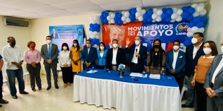 Anuncian que catorce movimientos políticos darán apoyo a Luis Abinader