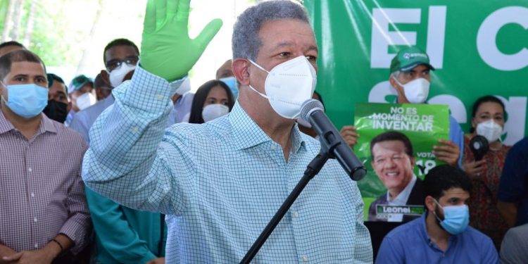 Leonel Fernández asegura Gonzalo Castillo no está capacitado para gobernar un país