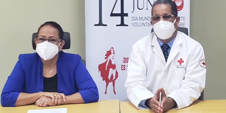 ARS Palic y Cruz Roja Dominicana instruyen sobre donación de sangre ante el COVID-19