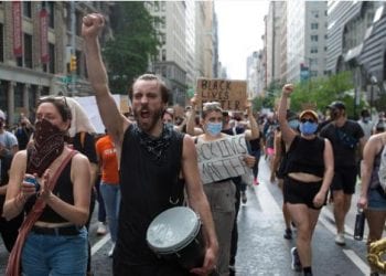 Trump ordena retirada de Guardia Nacional de Washington, D.C.