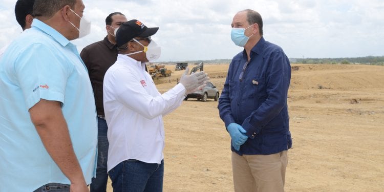 Destaca avance de trabajos hace MOPC para relleno sanitario en Duquesa