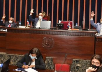 Senado declara de urgencia y aprueba en dos lecturas Presupuesto General del Estado