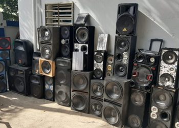 Policía Nacional apresa 84 en Santo Domingo Este por no portar mascarillas