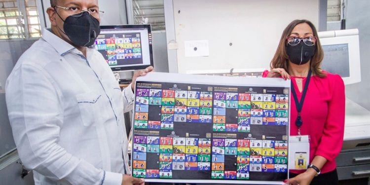 JCE tiene impresas el 100% de las boletas del voto en el exterior