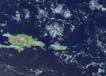 Lluvias y tronadas se sentirán esta tarde y noche en varias provincias