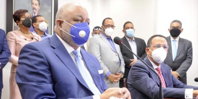 Fulcar asegura que la educación cambiará en República Dominicana