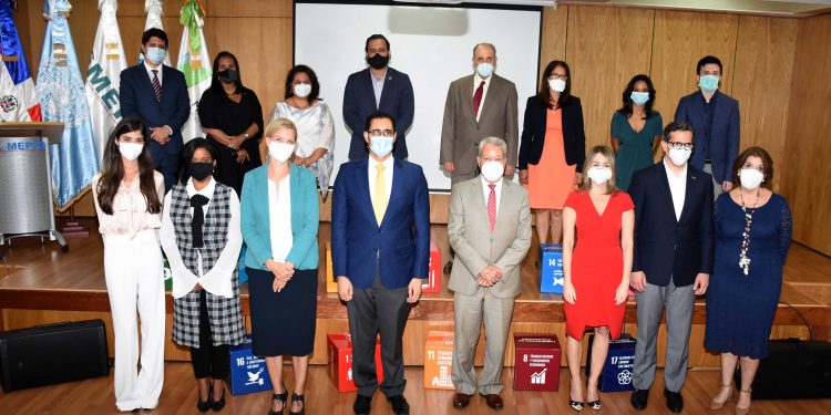 Presentan la Hoja de Ruta de Producción y Consumo Sostenible en RD