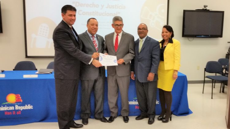 Valoran en Florida nombramiento de Rijo Presbot en Presupuesto