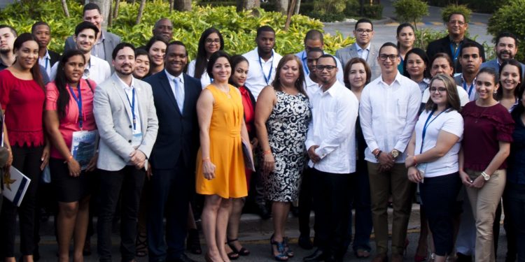 CONERI saluda designación de Roberto Álvarez en el Mirex