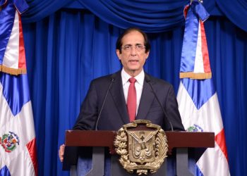 Autoridades anuncian restricciones por estado de emergencia que comienza este martes