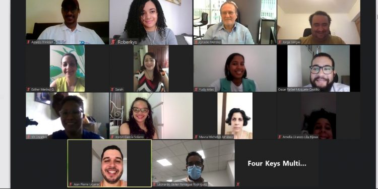 MICM gradúa emprendedores en comercio electrónico del programa Pragma 1.0