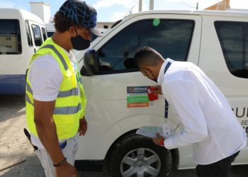 Intrant inicia proceso rotulación transporte privado