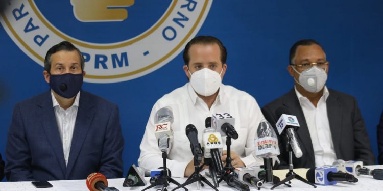 Dirigentes del PRm explican la situación en Ealías Piña en torno al ganador de la senaduría.