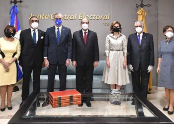 Presidente electo, Luis Abinader, proclama que su meta ahora es unir a la Nación