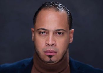 “Hay pánico en la televisión y la música”