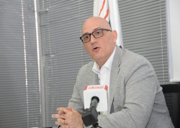 El comercio exterior y la generación de divisas se contraen por el COVID-19